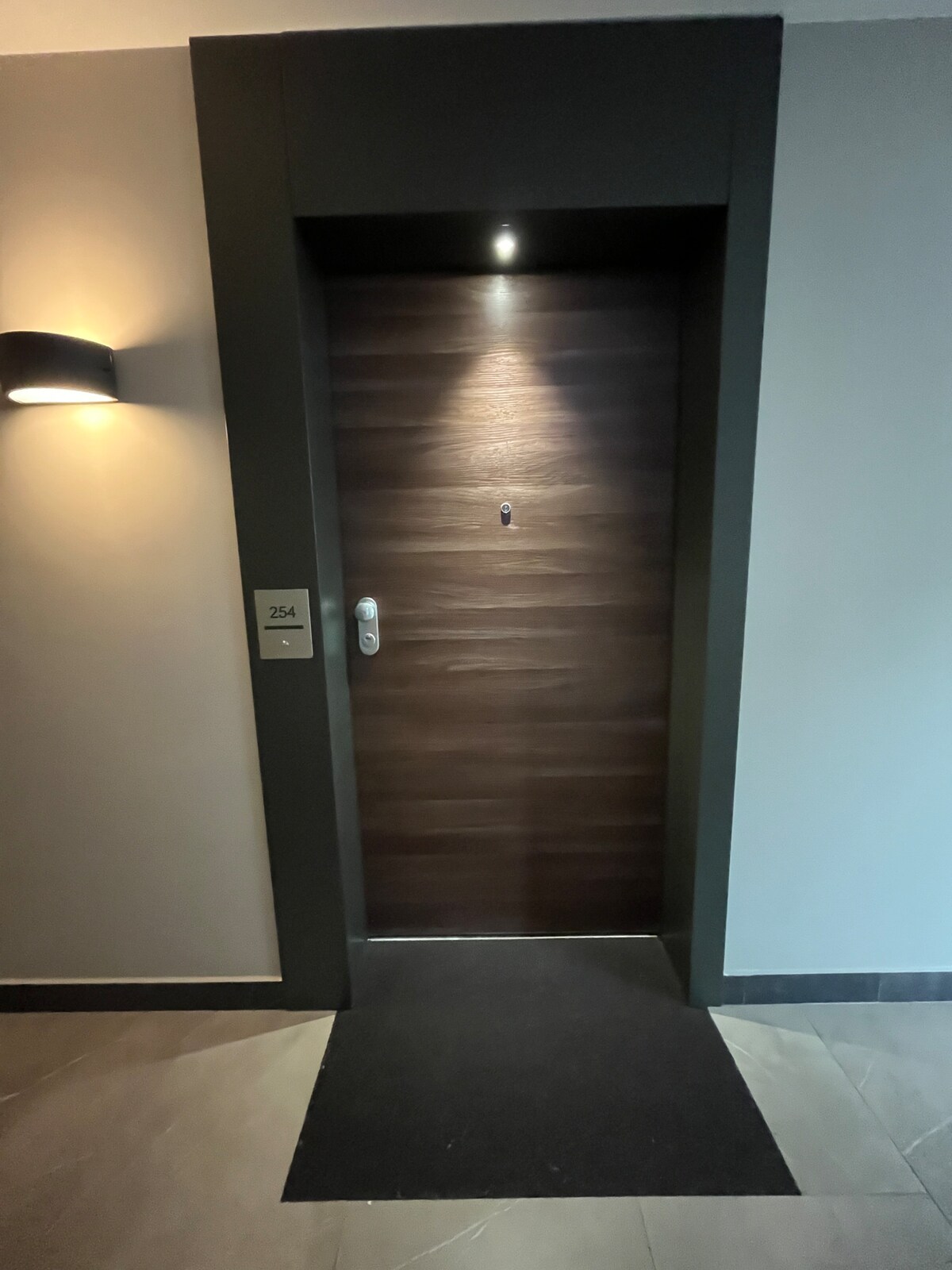 How to check in Luxury 2 BDRM Getaway Free Parking 42 How to check in Luxury 2 BDRM Getaway Free Parking 41
