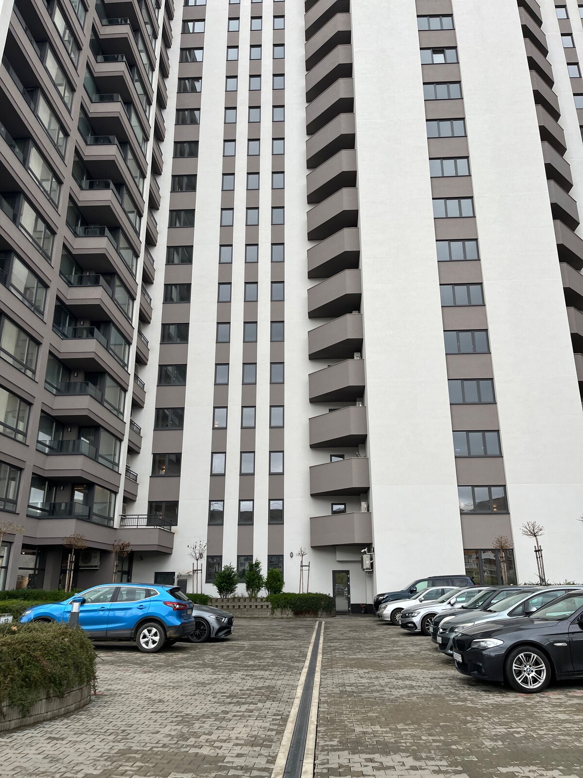 How to check in Luxury 2 BDRM Getaway Free Parking 22 How to check in Luxury 2 BDRM Getaway Free Parking 21