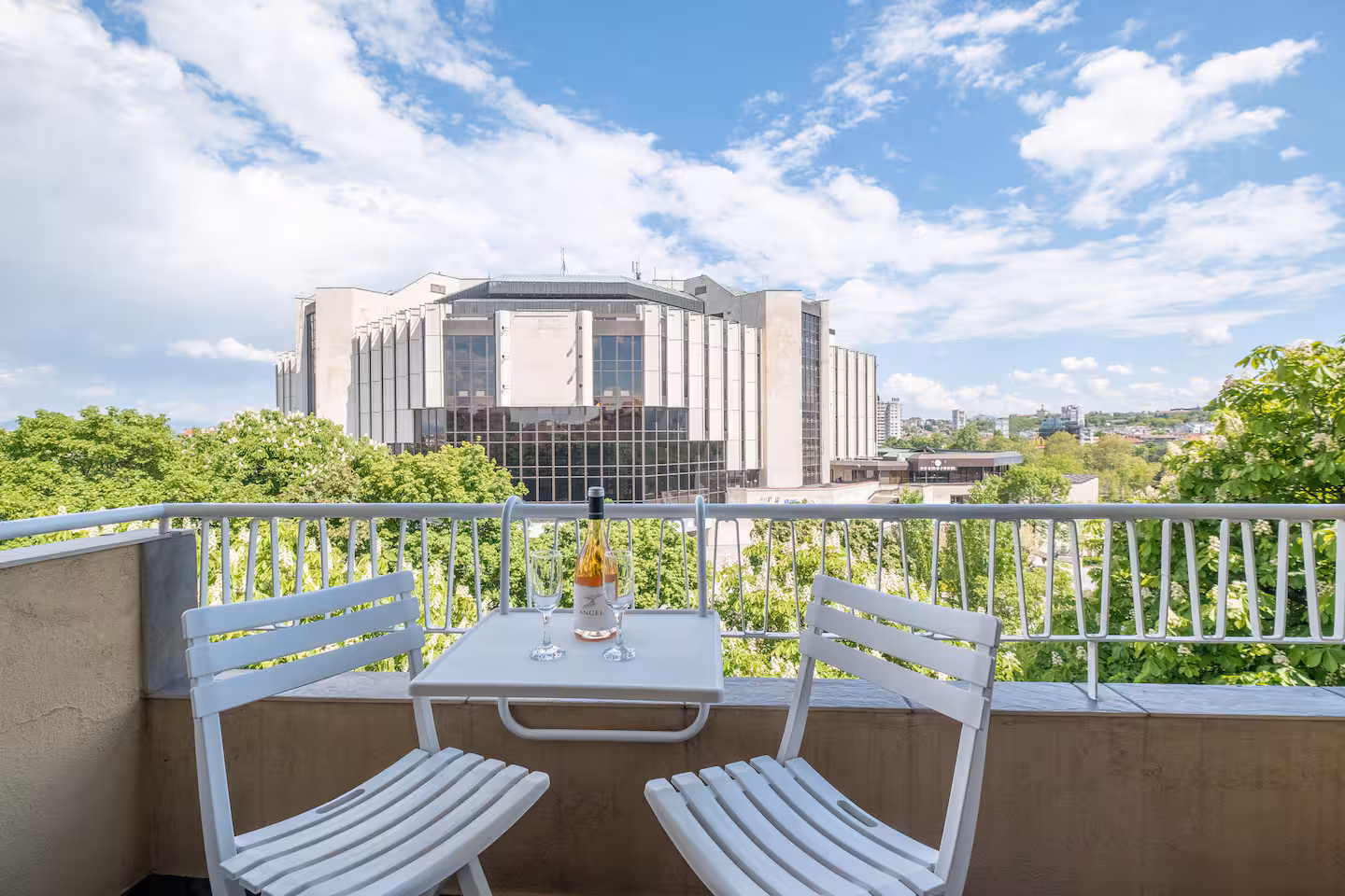 Welcome to Sunrise 1BDRM View Apartment NDK 1