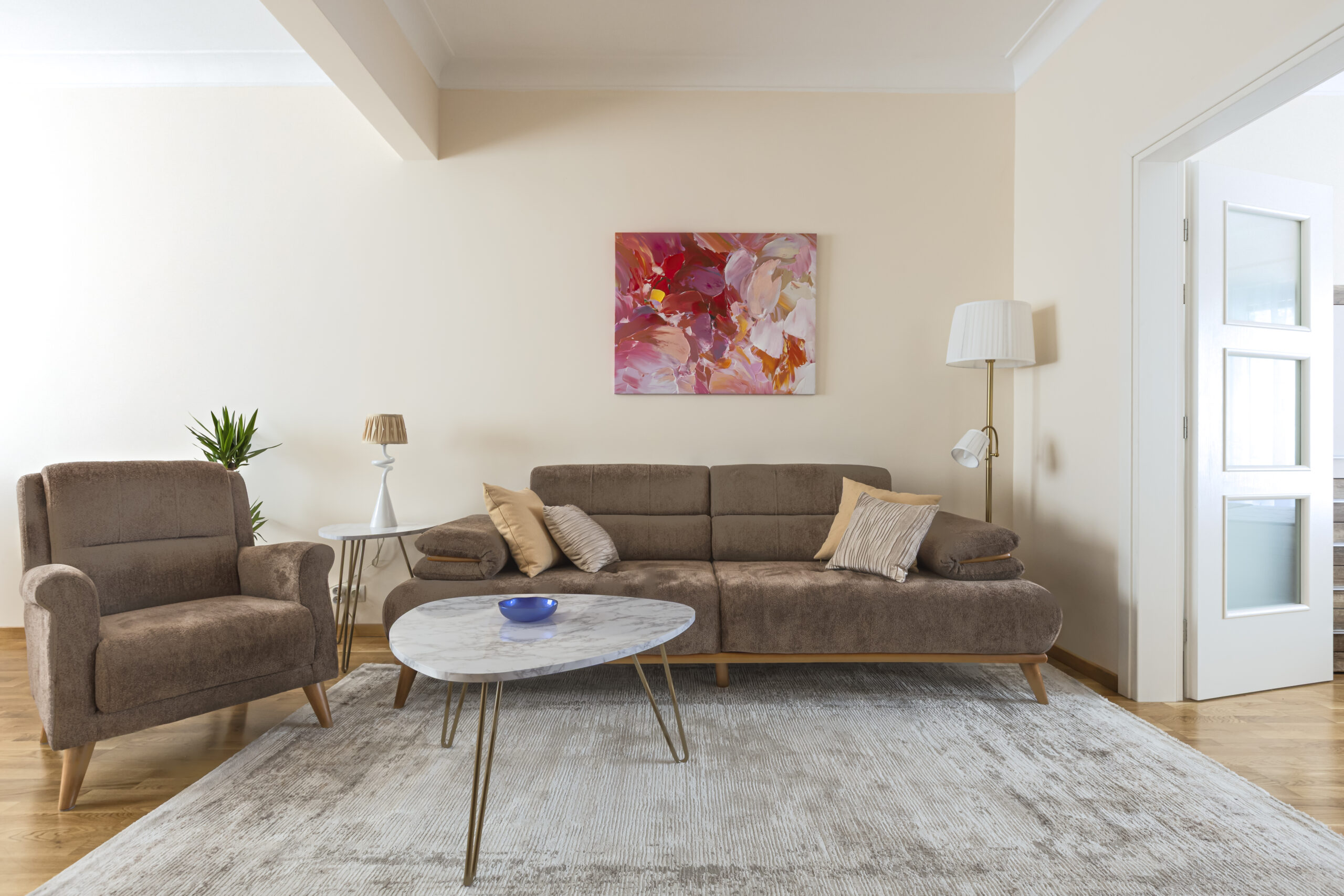 Welcome to Charming Light-Filled 2BR Near Park and NDK 1